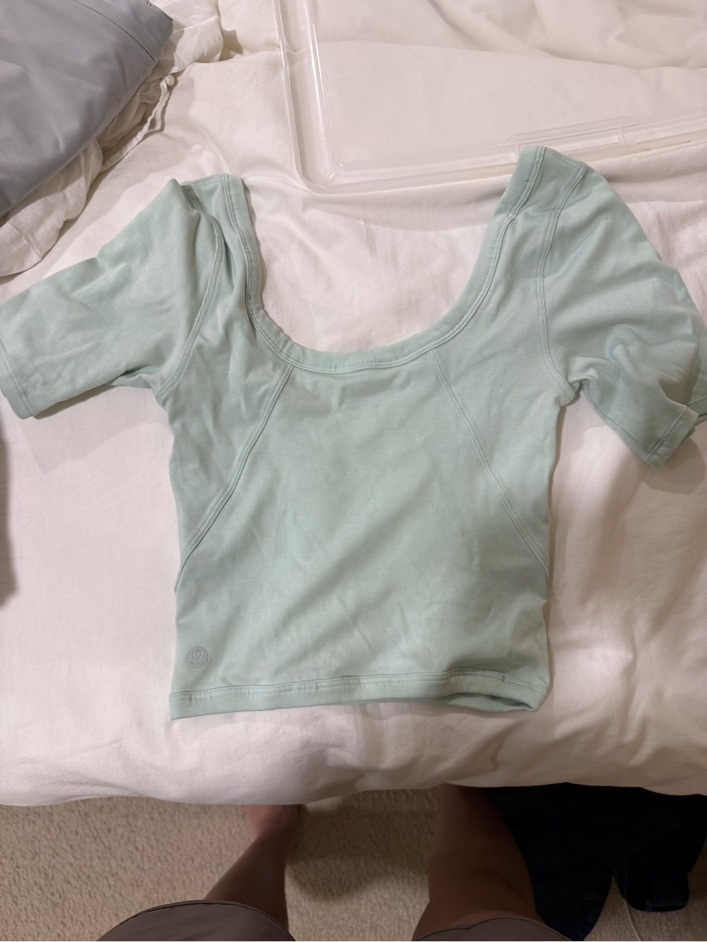 Lululemon Cropped Scoop Neck Tee